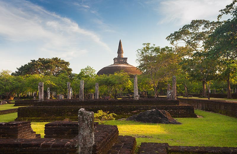 Anuradhapura-Roxaval Travels-2025 Best things to Do in Anuradhapura with Roxaval Travels